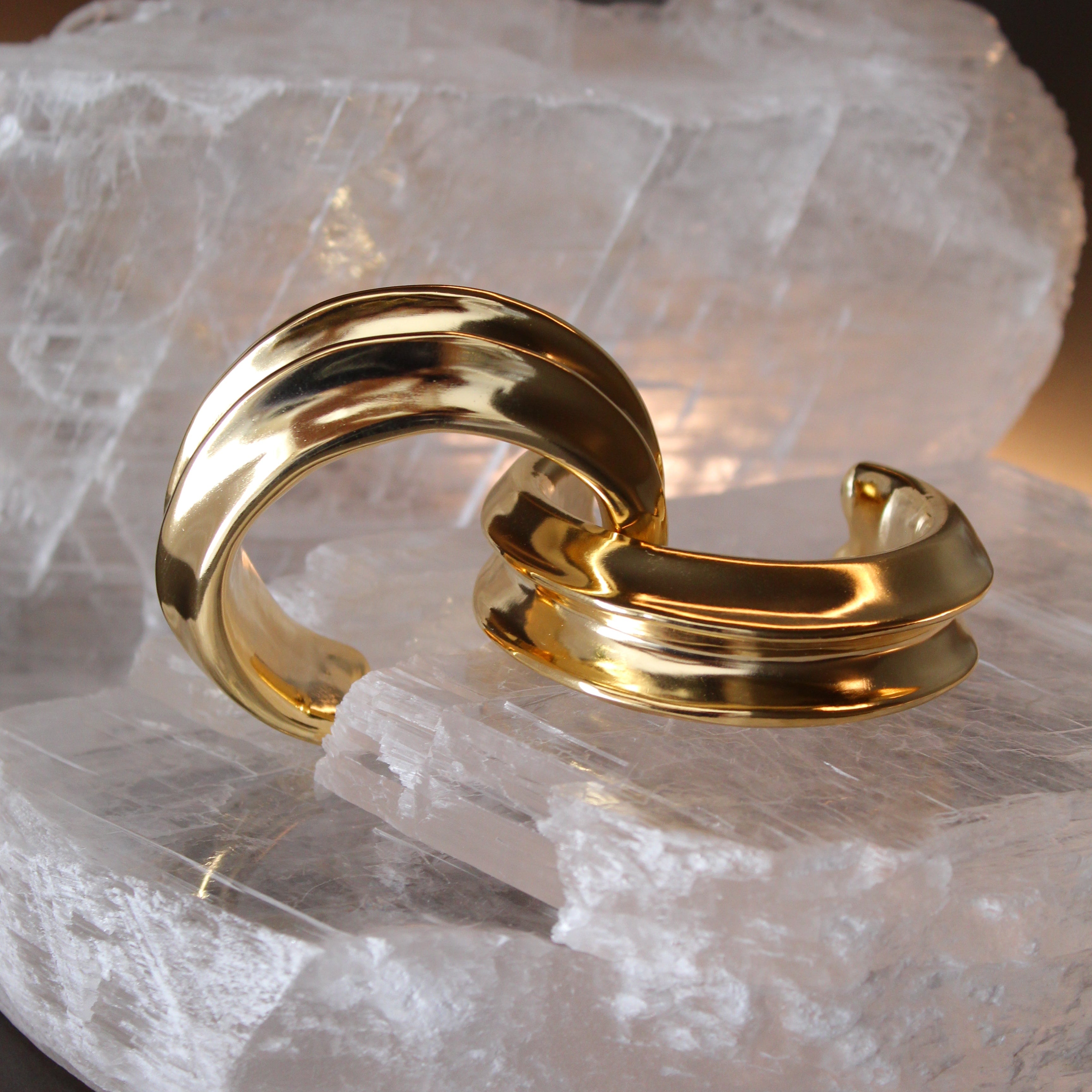 Small Isa Gold Bracelet