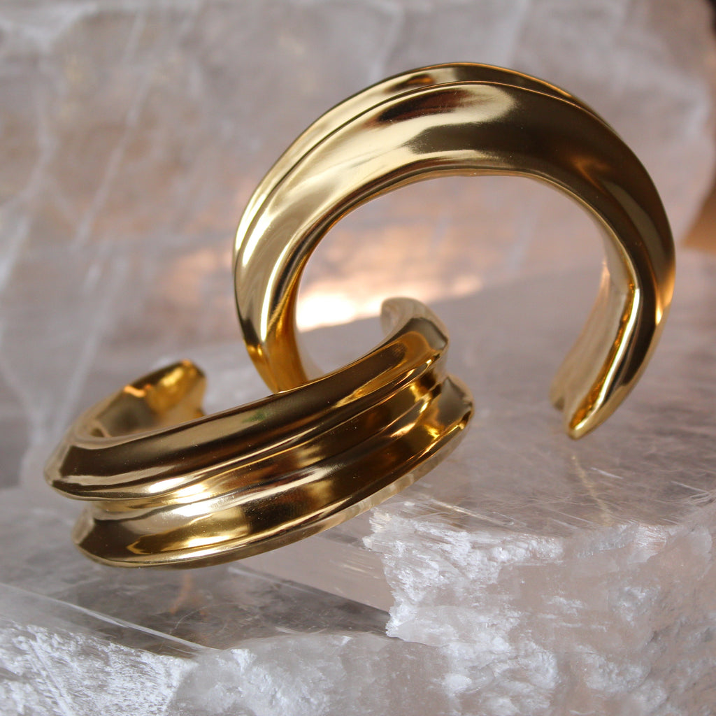 Small Isa Gold Bracelet